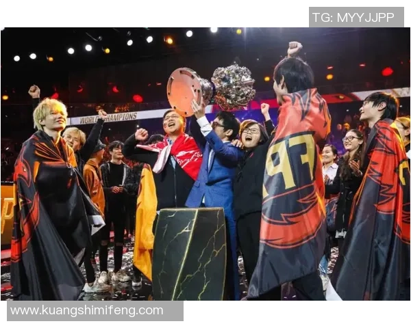 西班乐人主场迎战格拉纳达期待精彩对决与胜利的较量 西班乐人主场迎战格拉纳达期待精彩对决与胜利的较量