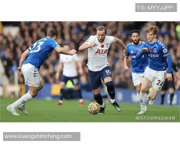 狼队与十字军激战正酣精彩比赛直播全程回顾与分析 狼队与十字军激战正酣精彩比赛直播全程回顾与分析