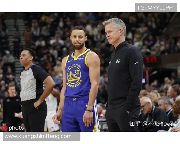 勇士与骑士激战第四节精彩回顾及关键时刻分析